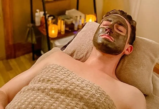 Pine Boutique With Hot Tub For Couples & Dog * York