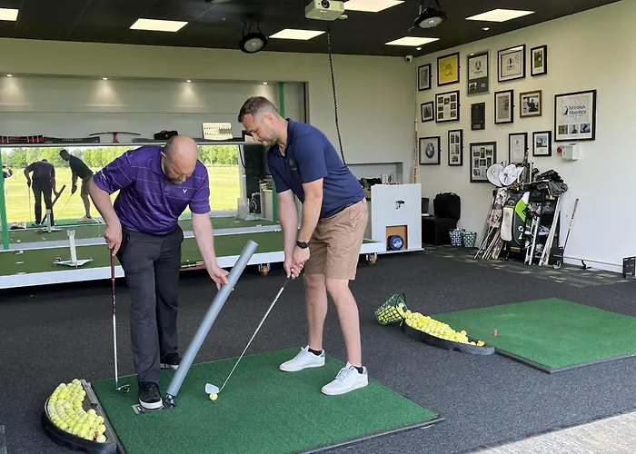 Pine Boutique With Hot Tub For Couples & Dog Сasa de vacaciones York